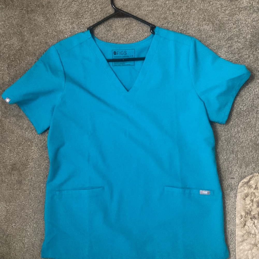 Medium Teal Figs scrub top